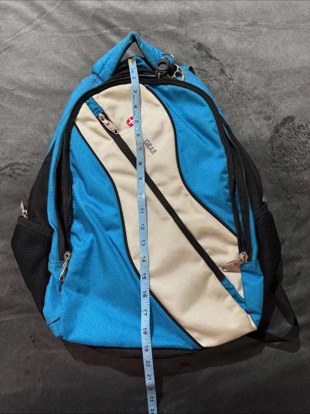 SwissGear Blue and Cream Laptop Backpack with Multiple Pockets